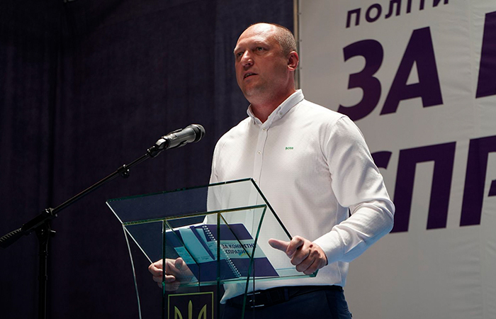 zizd politychnoi partii za konkretni spravy 6
