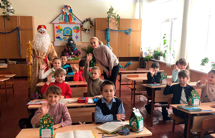 dity khmelnychchyny viriat u sviatoho mykolaia