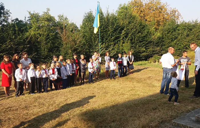 den znan na khmelnychchyni v shkolakh prolunav pershyi dzvonyk12
