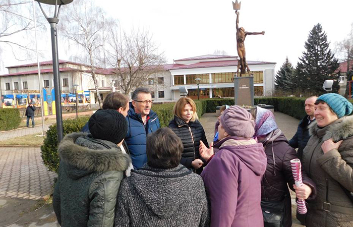 pershyi krok do stanovlennia chemerovetskoi hromady4
