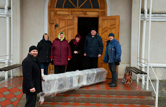 prodovzhuiemo dopomahaty tserkvam horodochchyny
