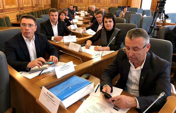 u verkhovnii radi obhovoryly rozvytok silskykh hromad